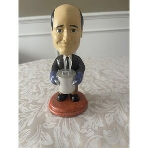 The Office Chili Pot Kevin Bobblehead CultureFly Dunder Mifflin Figure